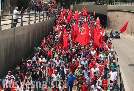 Первомай в Бейруте: демонстрация собрала более десяти тысяч человек (ФОТО)