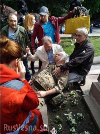 Получили отпор: в Днепропетровске полиция побила «ветеранов АТО» (ФОТО, ВИДЕО)
