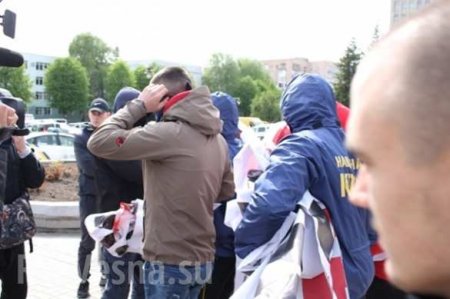 Важно: В Ровно провели митинг за создание народной республики (ФОТО)