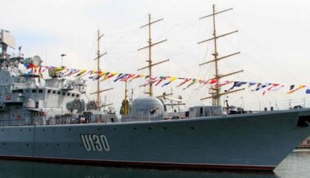 Делайте ставки на сроки завершения: Флагман украинских ВМС отправили на ремонт