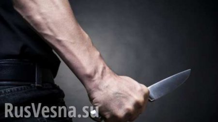 В Италии мигрант с ножом напал на силовиков, есть раненые
