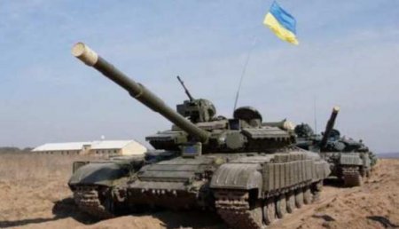 Порошенко: Киев отправил на Донбасс «партию красавцев Т-80»
