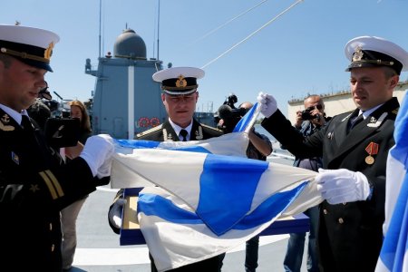 Новейшие фрегаты Черноморского флота начали учения у берегов Сирии (ФОТО)