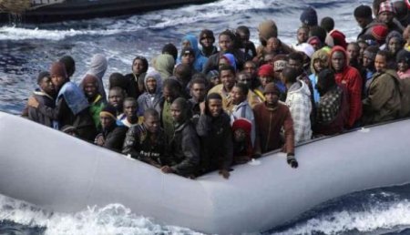 За четыре дня в Средиземном море выловили 10 тысяч мигрантов