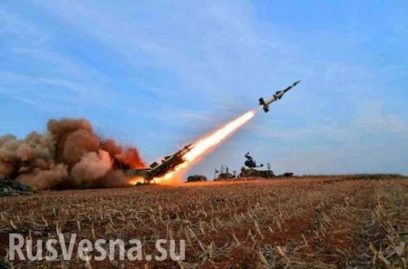 Северная Корея показала новые ракеты ПВО (ВИДЕО)
