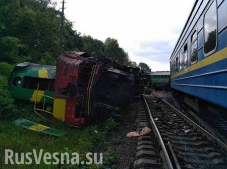 «Людей силой загоняют на работу»: почему столкнулись поезда в Хмельницкой области