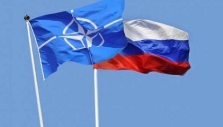 Летчики НАТО жалуются: русские не дали им отдохнуть от арктических учений