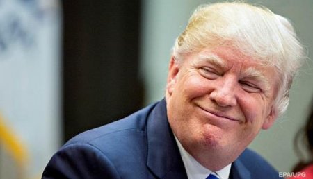 Американский комик извинился за фото с «отрезанной головой» Трампа