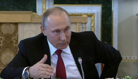 Путин: Из некоторых стран русофобия хлещет через край
