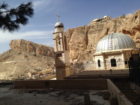 Штурм центра православия в Сирии: Как «Аль-Каида» захватила христианский город, осквернила храмы и похитила монахинь (ФОТО, ВИДЕО)