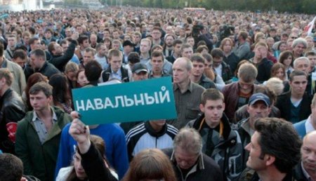 Про 100 000 волонтёров Навального