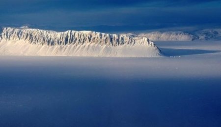 Роснефть открыла первое месторождение нефти на шельфе Восточной Арктики