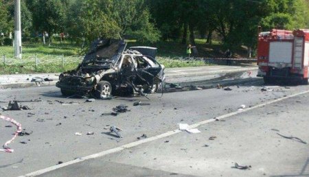При взрыве автомобиля в Киеве погиб водитель