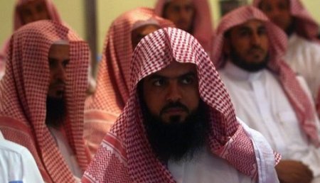 Перельстил: В Саудовской Аравии наказали журналиста, который приравнял короля к Аллаху