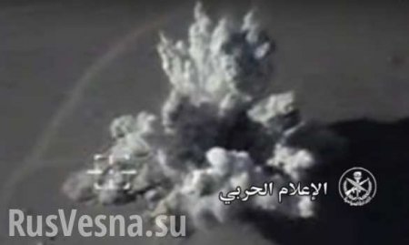 Мощнейшие удары: ВКС РФ застали врага врасплох и уничтожили объекты у цитадели ИГИЛ в Хомсе (ВИДЕО)