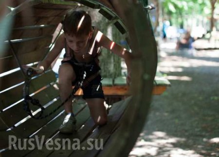 Командование ДНР организовало для детей военных развлекательную программу (ФОТО, ВИДЕО)