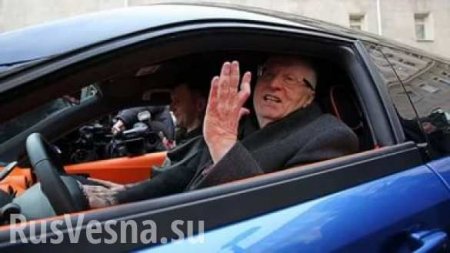 Жириновский попросил Рогозина починить ему «Ё-мобиль»
