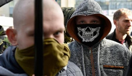 Ультраправые анонсировали новые погромы российского бизнеса на Украине