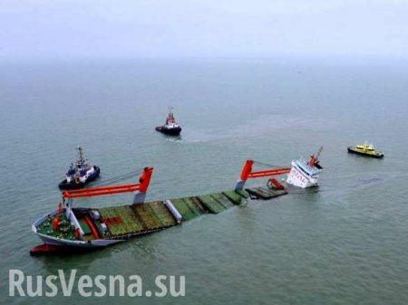 У берегов Крыма потерпел крушение сухогруз