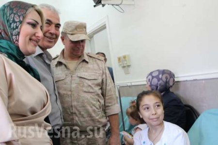 Трогательные кадры: Российские военные посетили тяжелобольных детей в Алеппо (ФОТО, ВИДЕО)