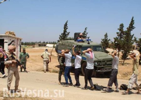 Боевики в Алеппо хотят сдаться российским военным