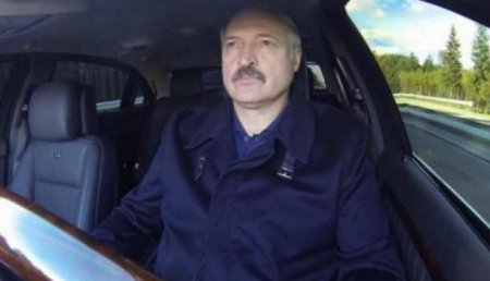 Лукашенко лично дал указания разработчикам белорусского электромобиля куда крепить аккумуляторы