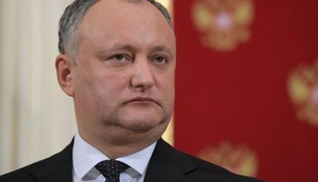 Додон повторно запретил армии Молдовы принимать участие в военных учениях на Украине