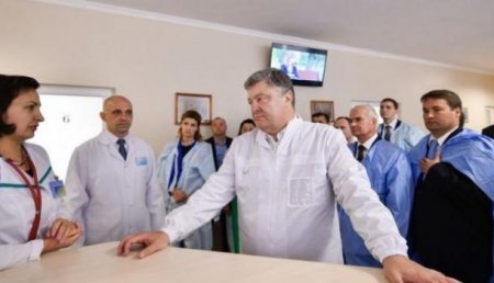 Через «Скайп» и по фотографии: Порошенко заявил, что в селах будут лечить на расстоянии