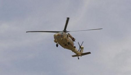 СМИ: в Японии с радаров исчез военный вертолет, ведутся поиски