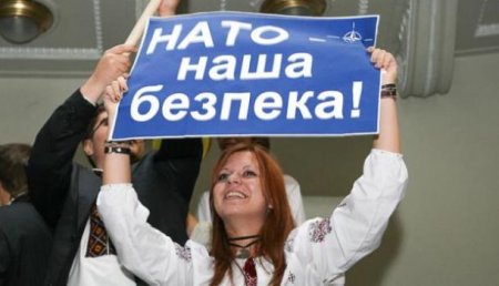 Венгрия заблокировала созыв заседания Украина-НАТО