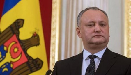 Вся власть Додону!: Молдавские социалисты собирают голоса за переход к президентской форме правления