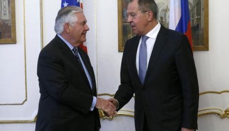 Лавров и Тиллерсон обсудили на встрече Сирию, Украину, КНДР и ситуацию вокруг СМИ