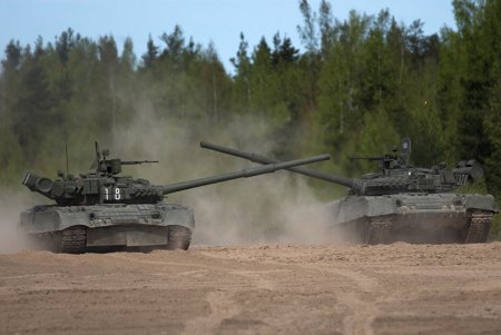 Оружие прорыва: Россия возвращает к жизни скоростные танки Т-80