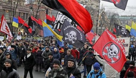 На митинге в Киеве призвали создать комитет национального спасения