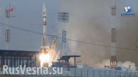 «Роскосмос» назвал причину неудачного пуска ракеты «Союз» с 19 спутниками (ВИДЕО)