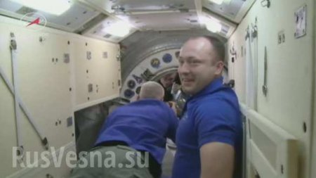 «Союз МС-05» с экипажем отстыковался от МКС (ФОТО)