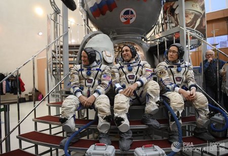 Собрались как-то русский, американец и японец: новый экипаж МКС утверждён (ФОТО)