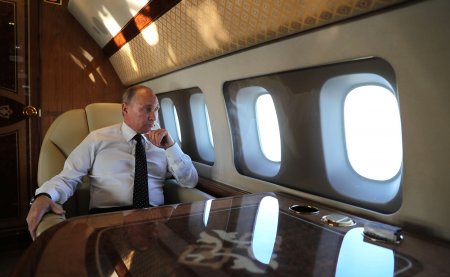 Пилоты ВКС рассказали, как прикрыли борт Путина в Сирии (ВИДЕО)