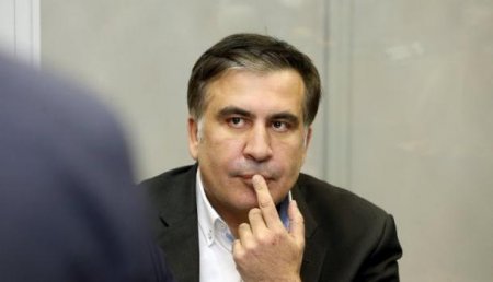 «Вам же бежать некуда!»: Саакашвили написал Порошенко новое письмо