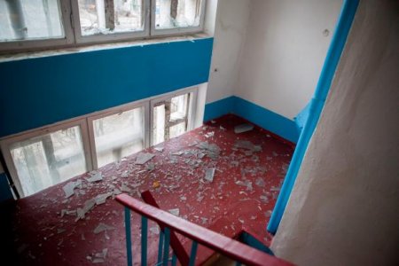 В многоэтажке Днепропетровска прогремел взрыв: ранена полицейская