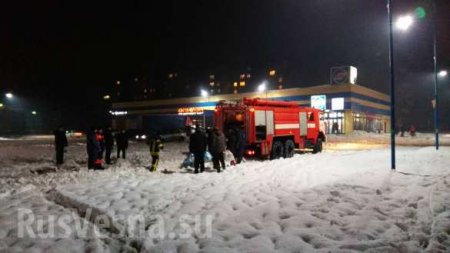 Це Европа: В Черкассах третий день нет воды, жители топят снег в ваннах (ФОТО)