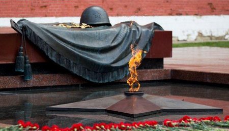 23 февраля Владимир Путин возложит венок к Могиле Неизвестного Солдата