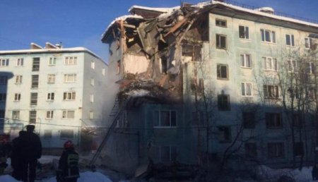 В Мурманске обрушился жилой дом, есть жертвы