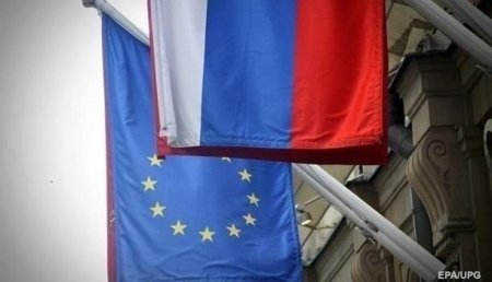 В ЕС прокомментировали введение синхронных с США санкций против России