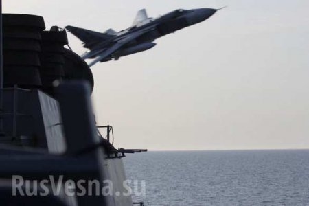 СРОЧНО: Самолёты ВКС РФ начали запугивать ВМС США у берегов Сирии
