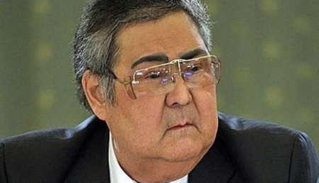 Экс-губернатор Кузбасса Тулеев попросил прокуратуру отстоять его честь