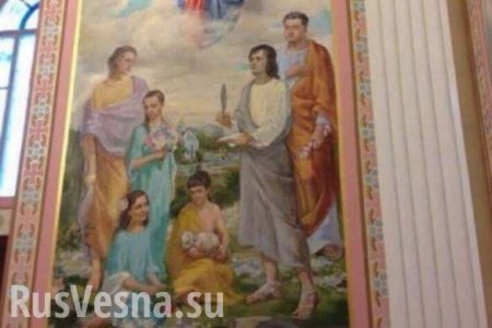 Украинская автокефальная церковь будет молиться за Порошенко каждое воскресенье