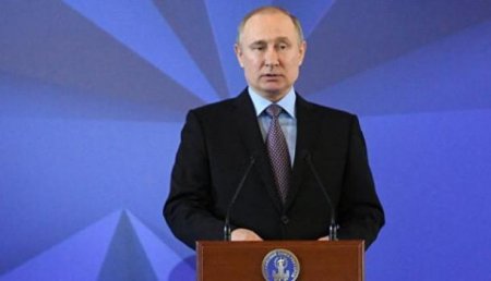 «Приходится собственные мозги включать»: Путин прокомментировал антироссийские санкции