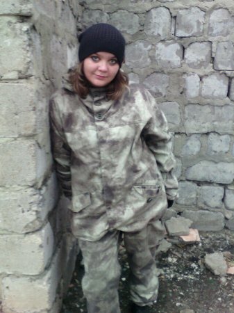 «Война — это место, где хаты с краю не бывает» — девушка-доброволец Донбасса