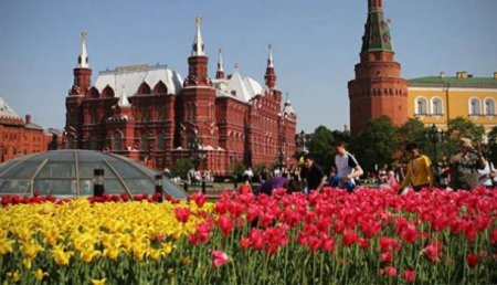 Россиян ждут впереди четыре выходных в связи с майскими праздниками